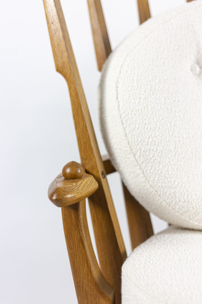 guillerme and chambron oak armchair detail