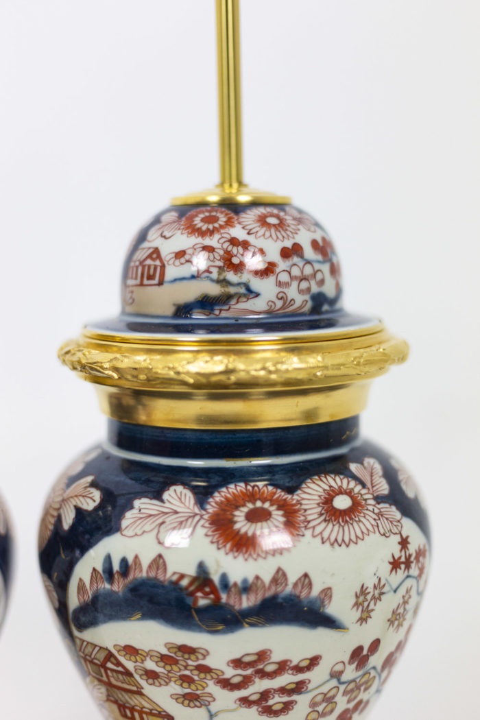 Paire de lampes Imari couvercle 2