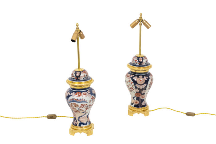 Pair of Imari lamps 2