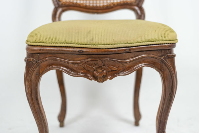 Chaise cannée Louis XV coussin