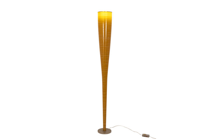 Polycarbonate floor lamp 2