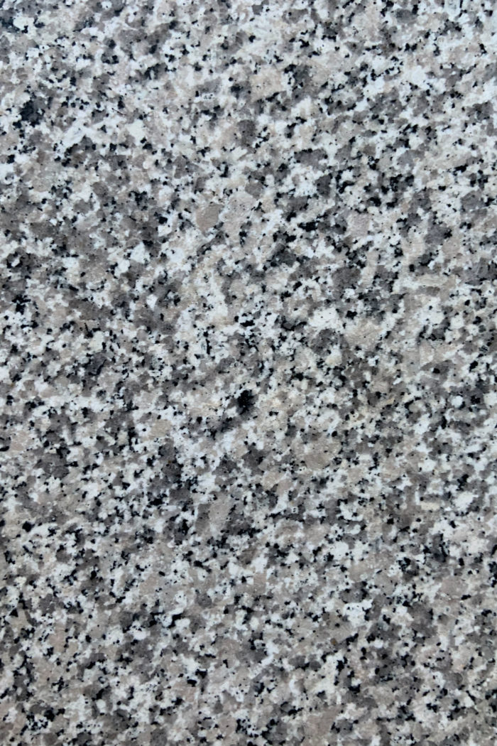 Table granit détail plateau