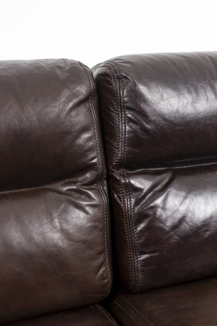 Sofa in leather 5