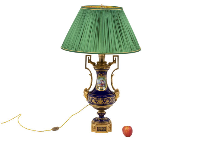 Lamp in Sevres porcelain 11