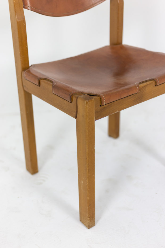 Maison Regain, Series of six chairs in elm and leather 5