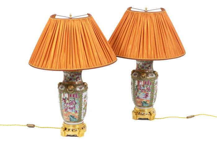 Pair of lamps in Canton porcelain