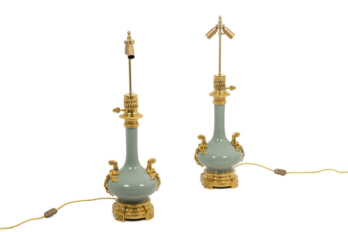 Pair of lamps in celadon porcelain 7