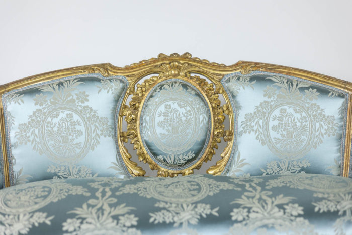 Banquette en bois doré de Style Transition, Italie époque 1900 tissus bleu - focus