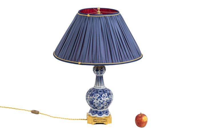 Lampe Delft - échelle