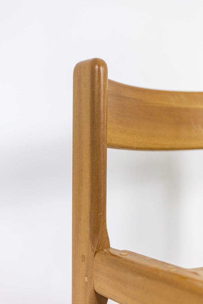 Series of six chairs in blond elm -  detail of back