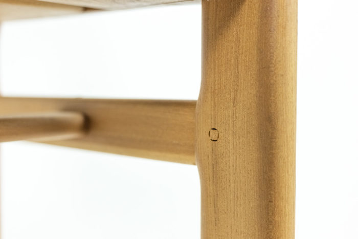 Series of six chairs in blond elm - detail of base