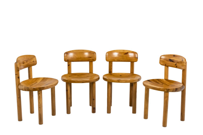 Série de quatre chaises - l'ensemble