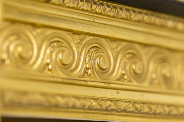 Table in gilt bronze - belt