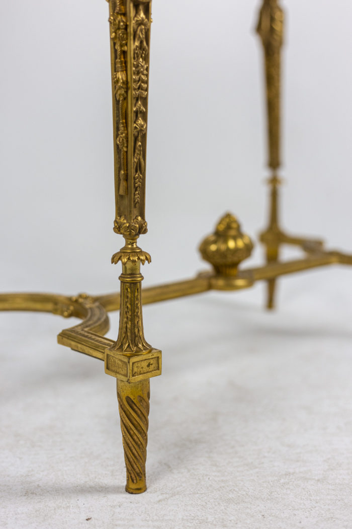 Table in gilt bronze - base
