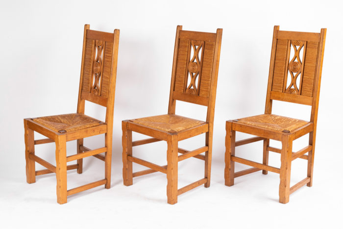 Chales Dudouyt - profil de trois chaise