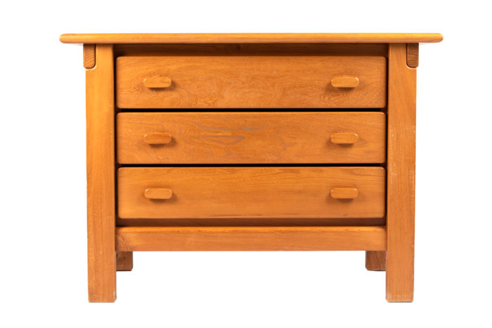 Chest of drawers - face