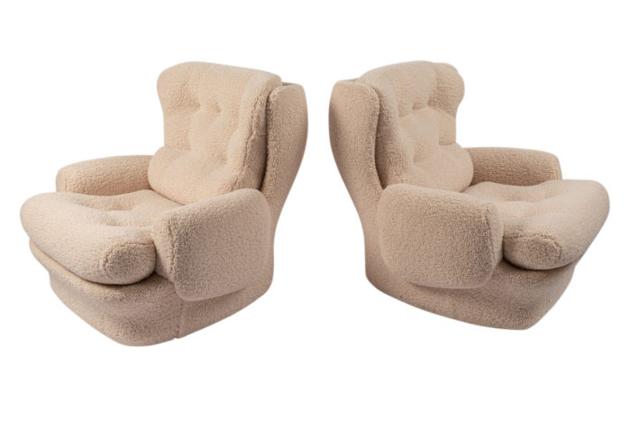 Pair of armchairs - profile