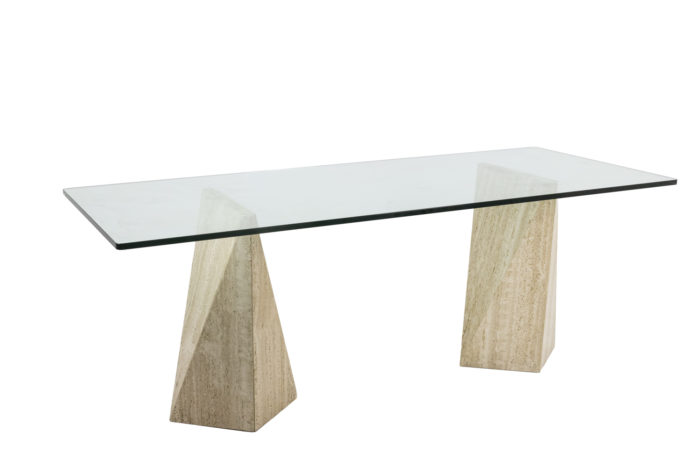 Dining table in travertine - 3:4