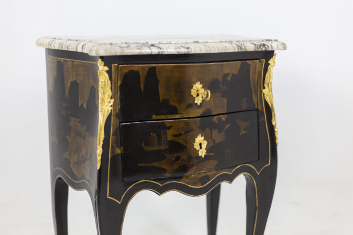 lacquer table - view