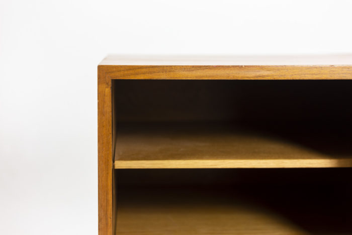 Sideboard Florence Knoll - focus shelves