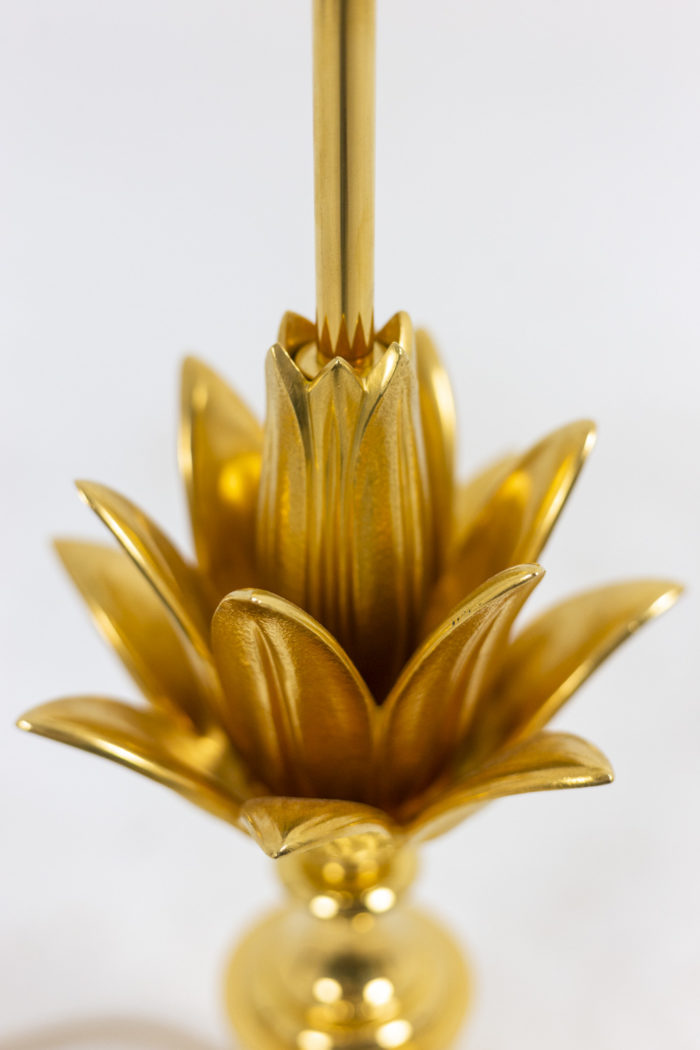 Maison Charles, lampe Lotus - focus