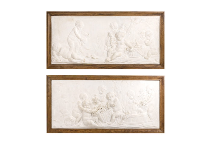 Paire de bas-reliefs - la paire