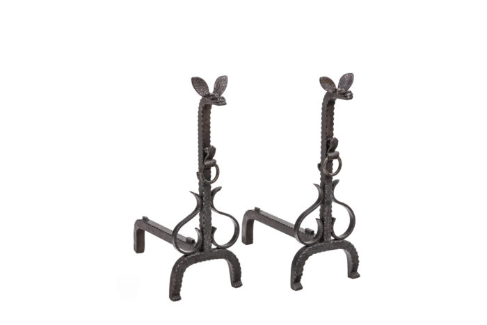 Pair of cast andirons in iron representing dogs - 3:4