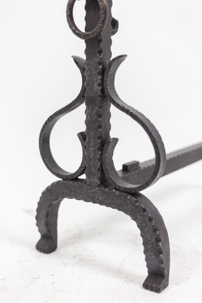 Pair of cast andirons in iron representing dogs - other focus