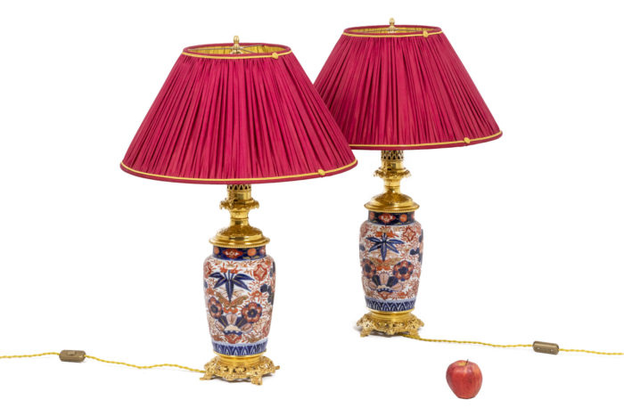 Pair of lamps in porcelain and bronze - ladder