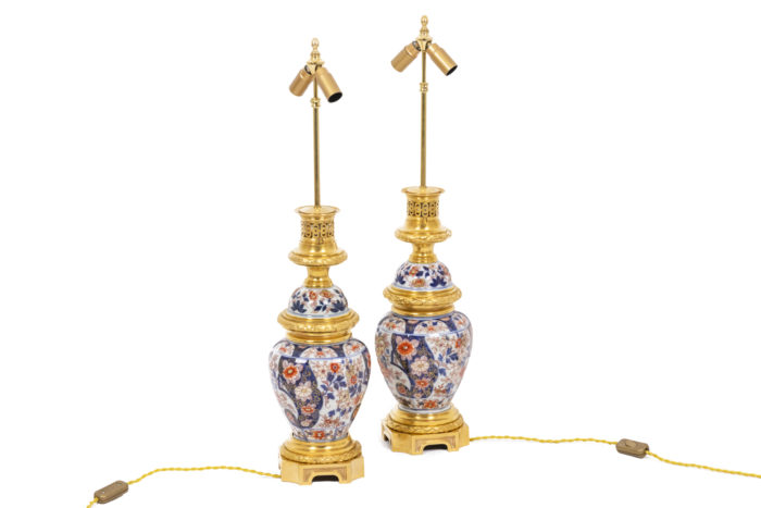 Pair of lamps in Imari porcelain - without lampshade