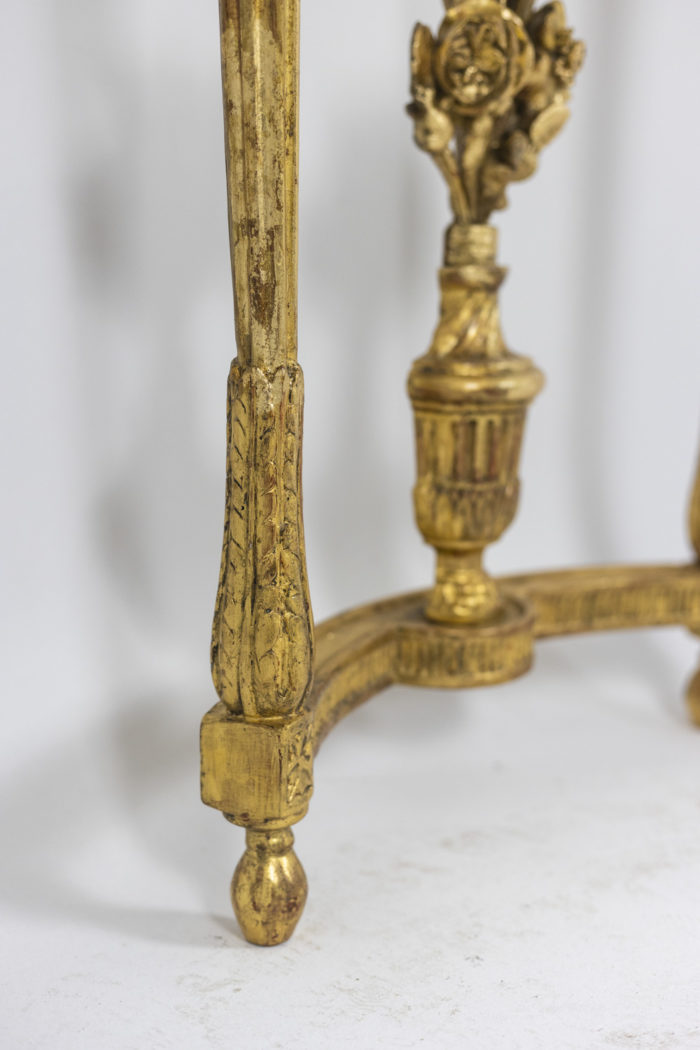 Console demi lune en bois doré et marbre gris, époque Louis XVI - base