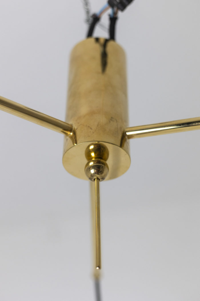 Pendant in brass and opaline - focus brass