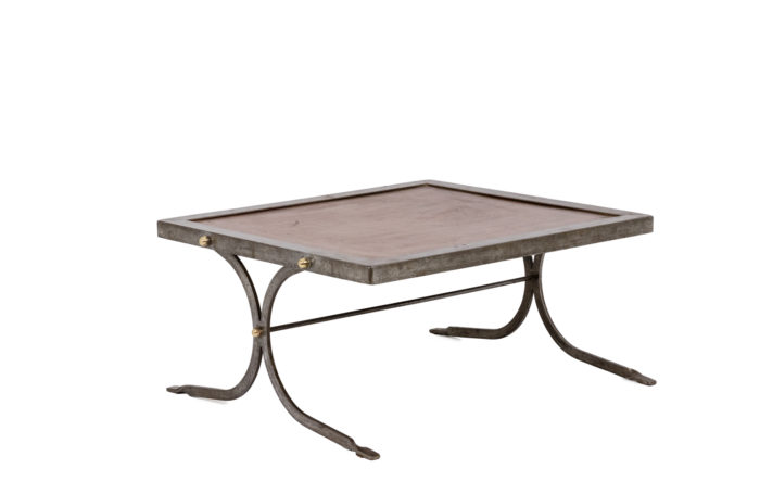 Industrial style coffee table in silver and leather - 3:4