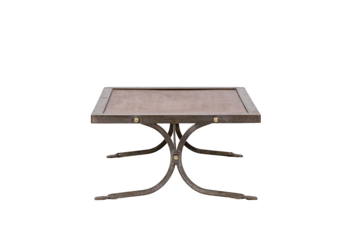 Industrial style coffee table in silver and leather - profile
