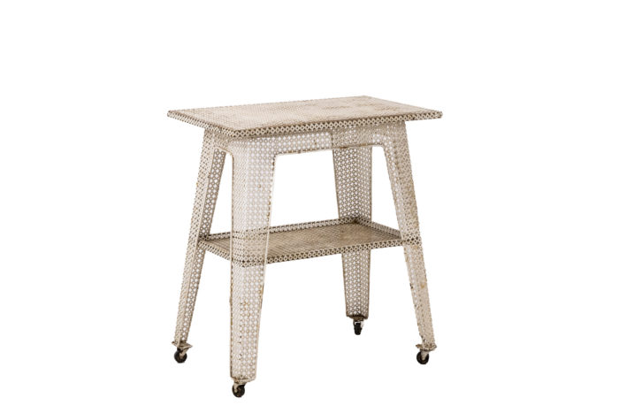 Table in iron openwork white lacquered - 3:4