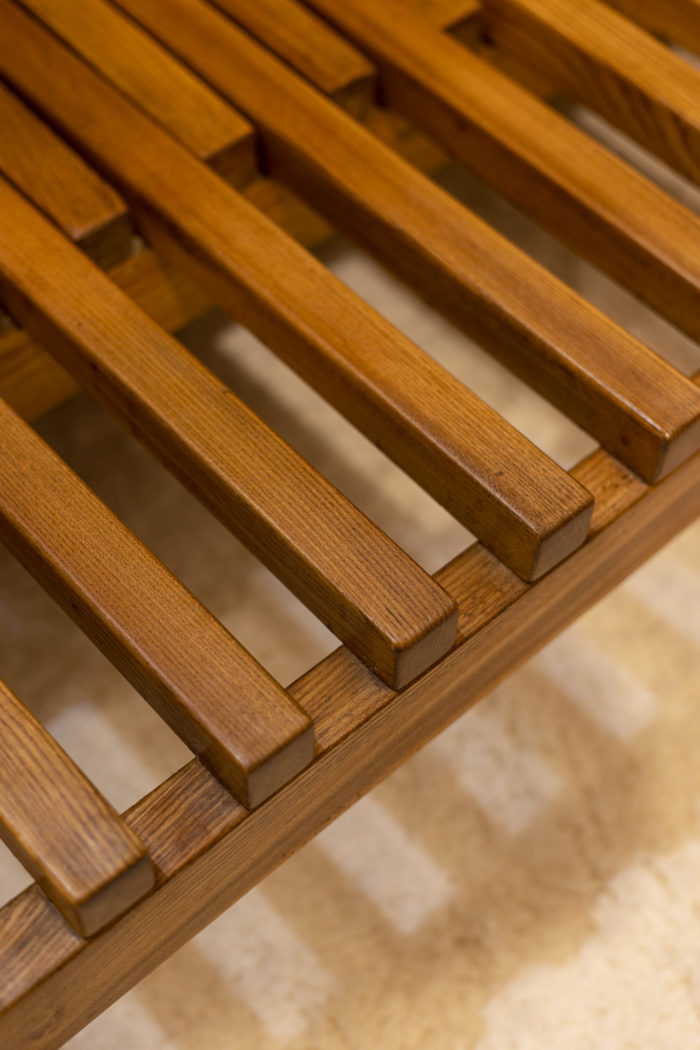 Bench with slides in solid elm by Pierre Chapo - detail