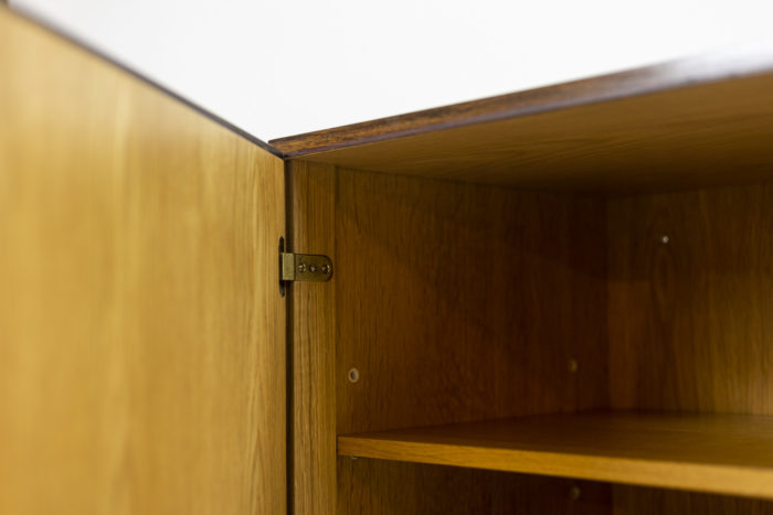 Sideboard in rosewood opening with a door and resting on four black metal legs - charnière