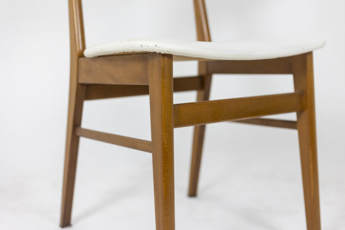 Chair in teak and white leather, 1960s - traverses and base