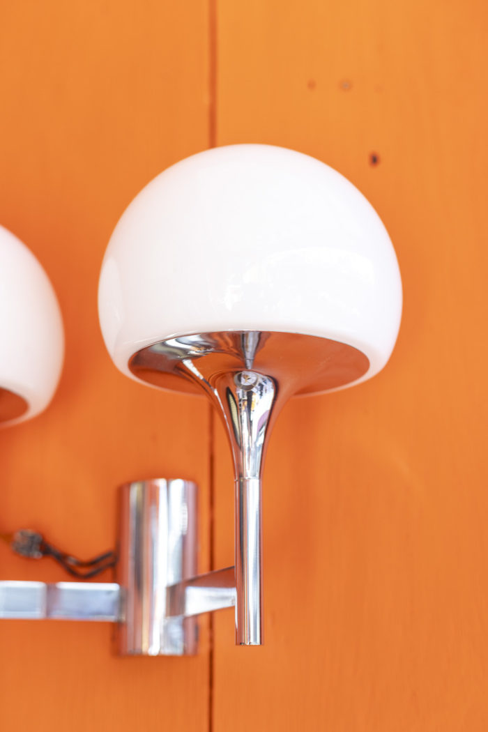 Pair of wall sconces attributed to Gaetano Sciolari