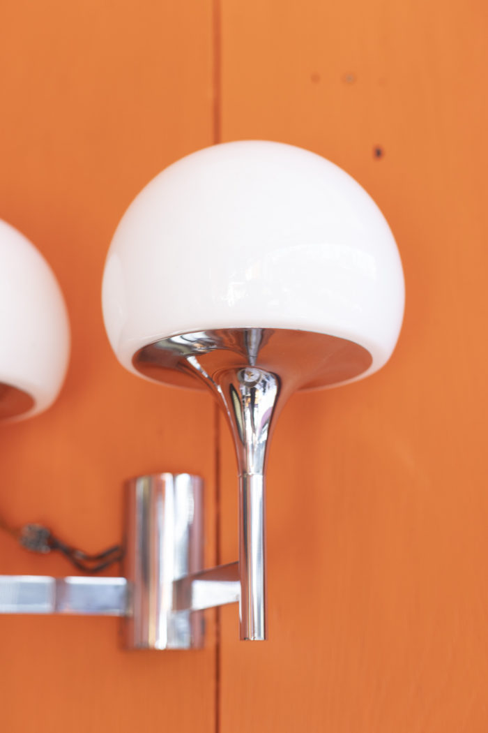 Pair of wall sconces attributed to Gaetano Sciolari