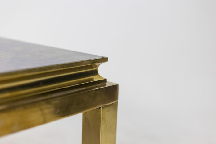 Table basse en laiton Coffee table in golden brass and oxidized mirror, 1970s - detail