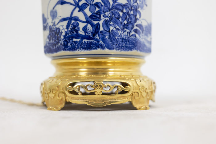 Lamp in Japanese porcelain and gilt bronze