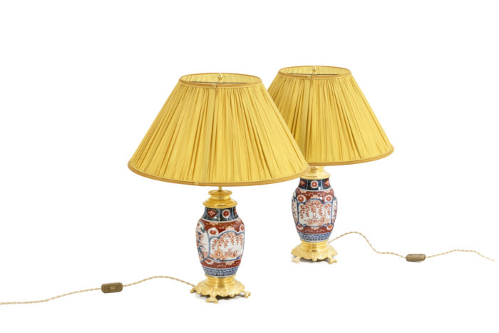 Paire de lampes en porcelaine Imari et bronze doré, circa 1880 - la paire