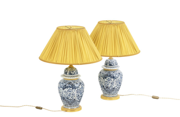 Paire de lampes en faïence de Delft et bronze, circa 1880 - la paire