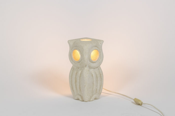 Albert Tormos, Lamp "owl" in natural stone, 1960s - face