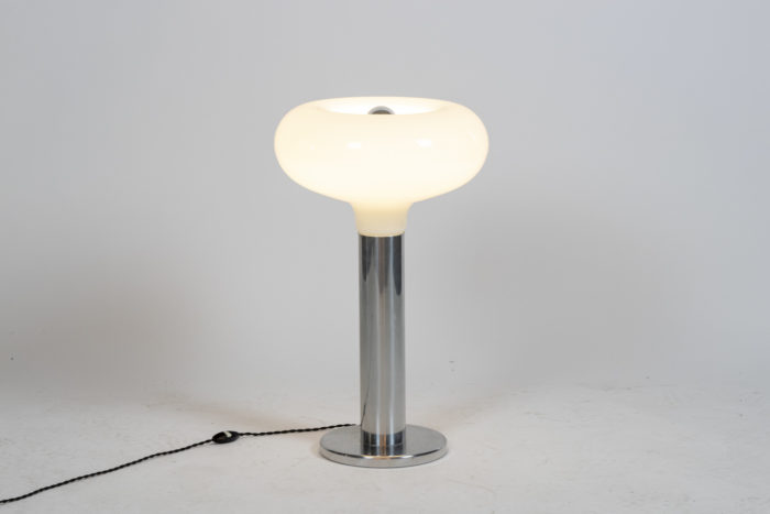 Lamp in aluminium and opaline - allumée