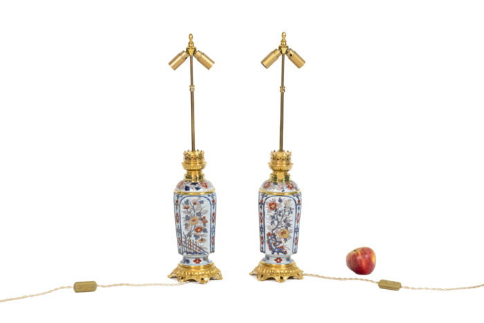 Pair of lamps in porcelain of Imari, circa 1880 - ladder