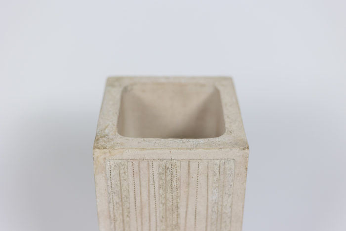 Roger Capron, Vase - top of the vase