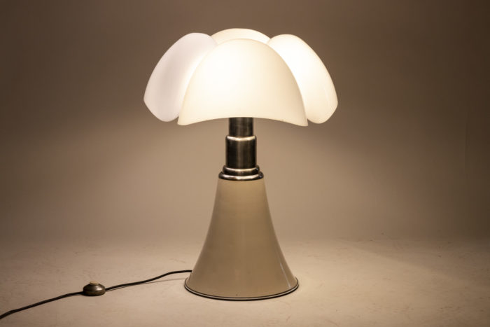 GAE AULENTI, Lampe Pipistrello - light