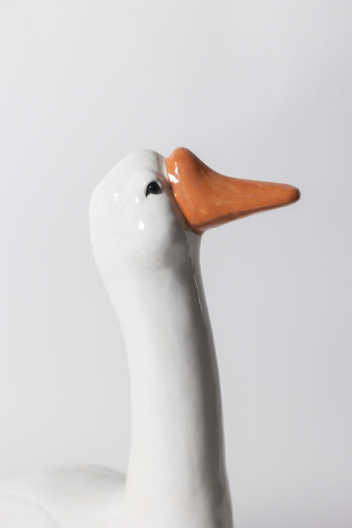 Valérie Courtet, Glazed sandstone goose, contemporary work - profile 2